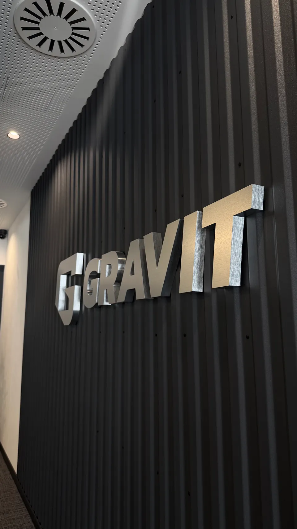 Rebranding firmy GRAVIT Sp. z o.o.